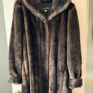 Fab Fur Coat (fake)